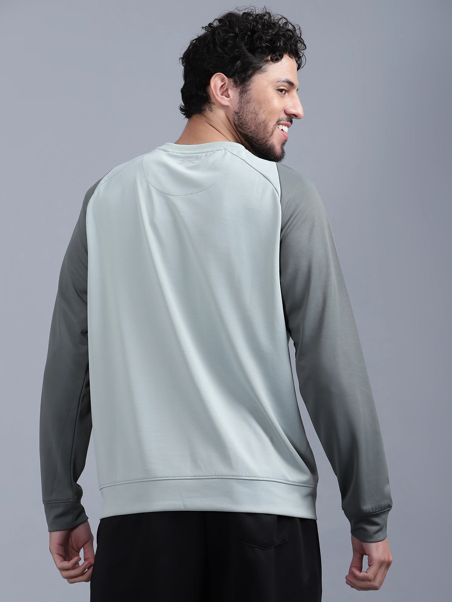Sweat Shirt Full Sleeves Round Neck 100% polyester