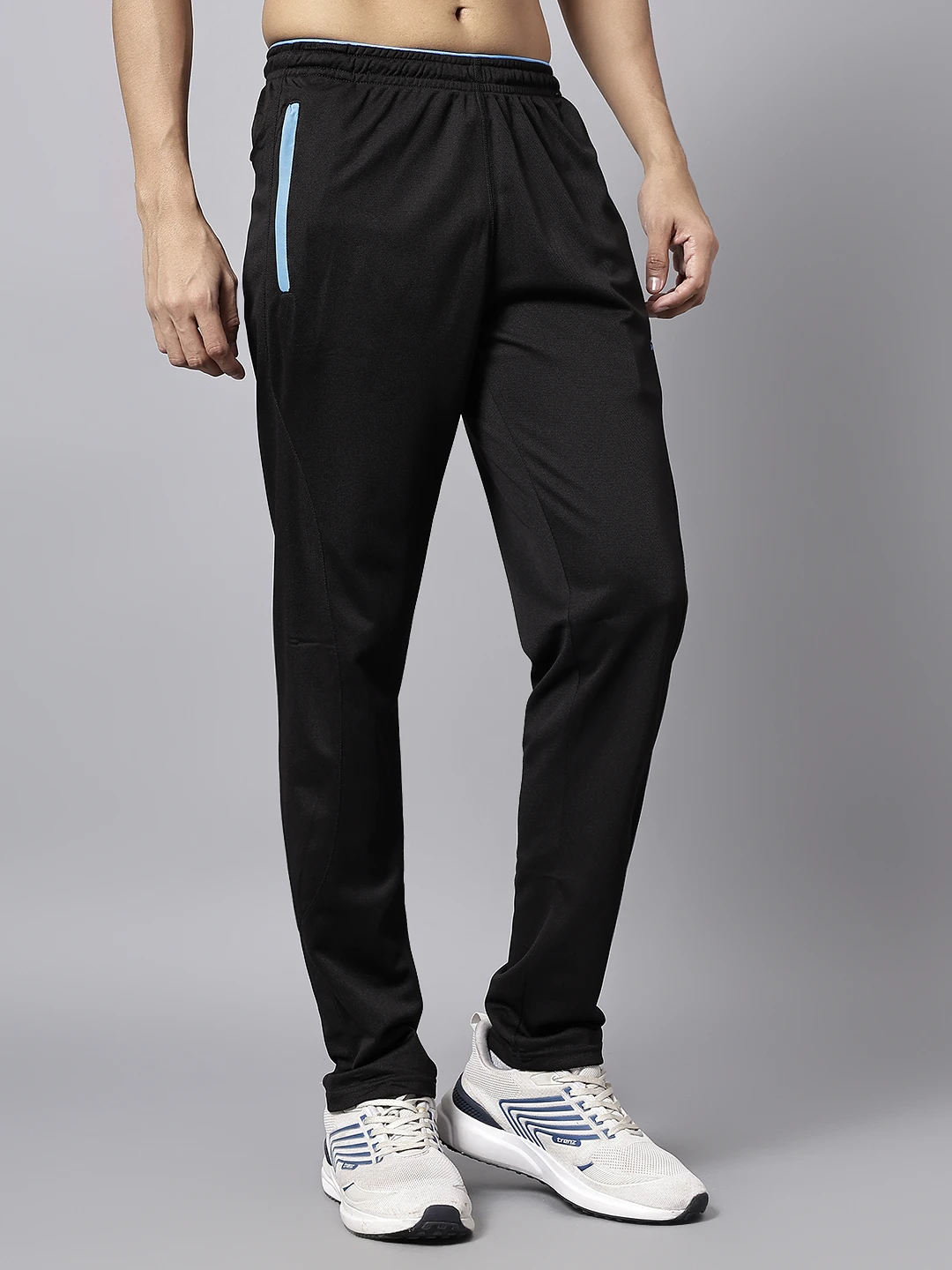 Lower Pockets: 2 Sides Zip, 1 Back Zip Tricot